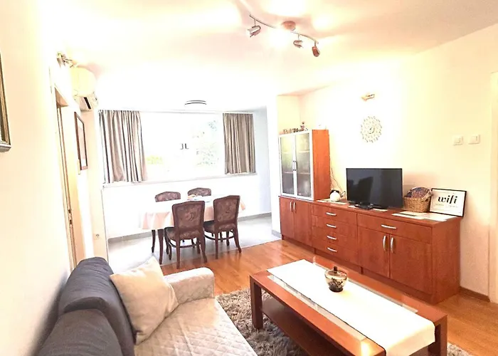 Apartman Fani